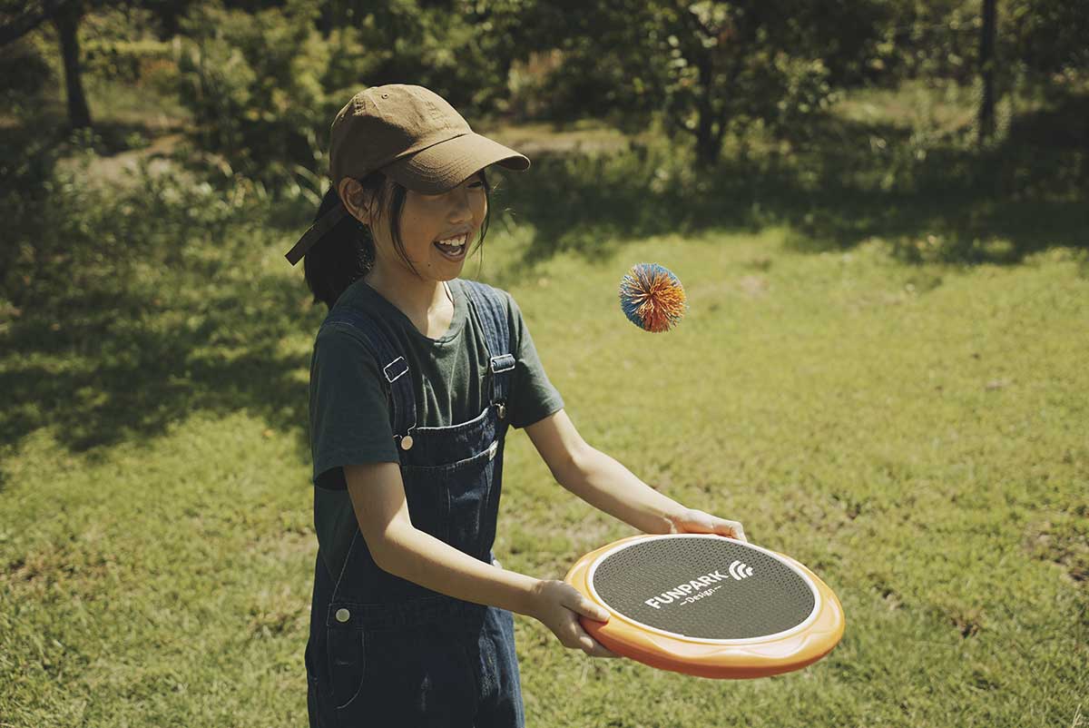 トランポリンパドルボール