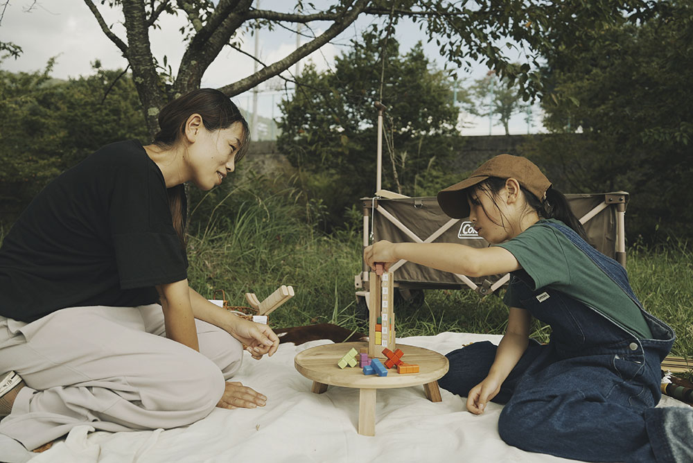 テント＆リビング遊び